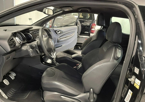 Citroen DS3 cena 38100 przebieg: 126000, rok produkcji 2015 z Maków Mazowiecki małe 631